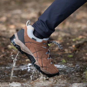 Nubuck Leather Waterproof Hiking Shoes - 3D037B
